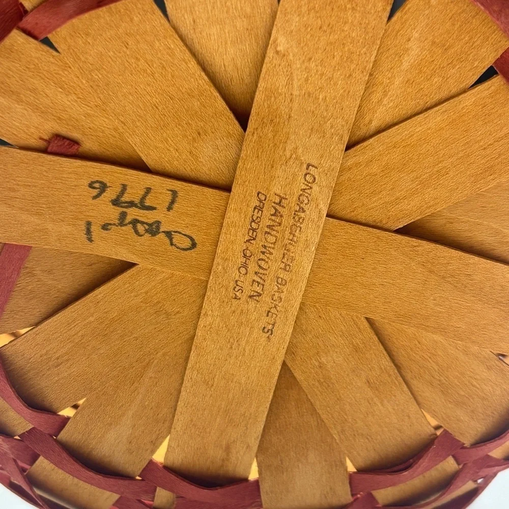 Longaberger 1996 Darning Basket